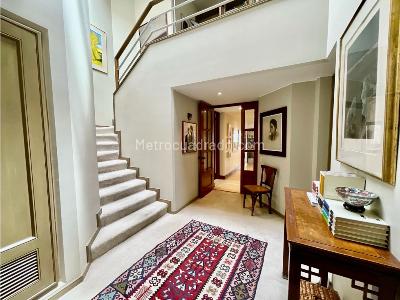 Apartamento de 3 alcobas en venta en Los Rosales, Bogotá, 382 m² · foto 15 de 20