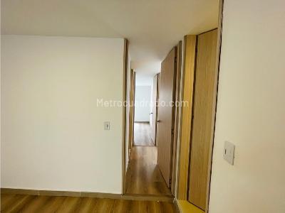 Apartamento de 2 alcobas en venta en Cedritos, Bogotá, 50 m² · foto 9 de 20