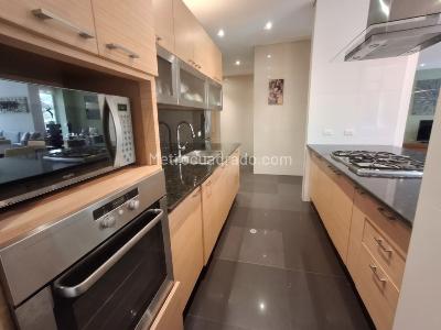 Apartamento de 3 alcobas en arriendo en La Cabrera, Bogotá, 248 m² · foto 9 de 20