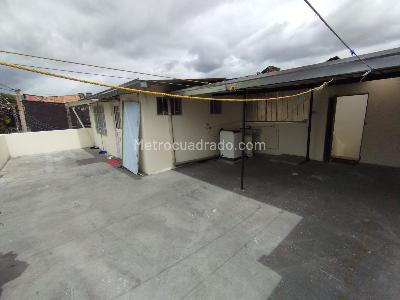 Casa en venta en Galan, Bogotá · foto 8 de 18