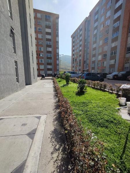 Piso – Soacha, Maiporé, Comuna Compartir - Más