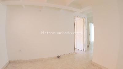 Apartamento de 3 alcobas en venta en Mortiño Villas De Granada, Bogotá, 53 m² · foto 8 de 20