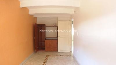Apartamento de 3 alcobas en venta en Mortiño Villas De Granada, Bogotá, 53 m² · foto 10 de 20