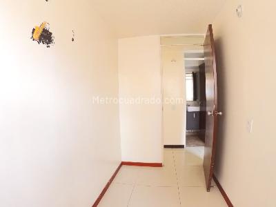 Apartamento en venta en Molinos, Bogotá · foto 11 de 19