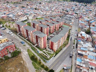 Apartamento en venta en Molinos, Bogotá · foto 2 de 19