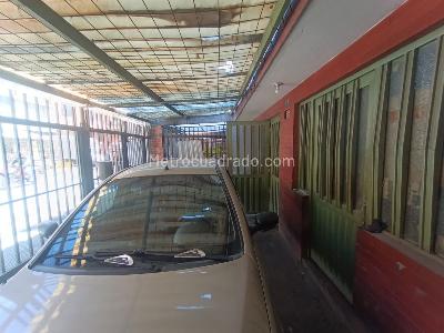 Casa de 5 alcobas en venta en Carvajal, Bogotá, 240 m² · foto 3 de 20
