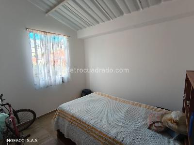 Casa de 4 alcobas en venta en Portachuelo, Girardot, 64 m² · foto 15 de 20
