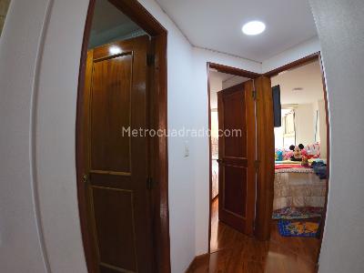 Apartamento en venta en Los Cedros, Bogotá · foto 10 de 18