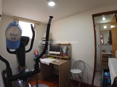 Apartamento en venta en Los Cedros, Bogotá · foto 8 de 18