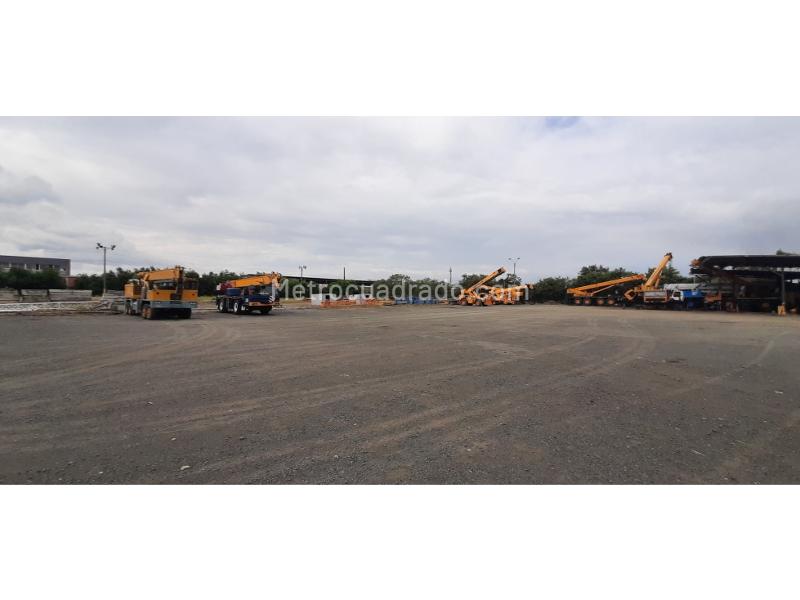 Lote en Venta, Acopi, Yumbo - Más