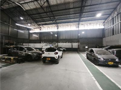 Warehouse for rent in Flora Industrial, Cali