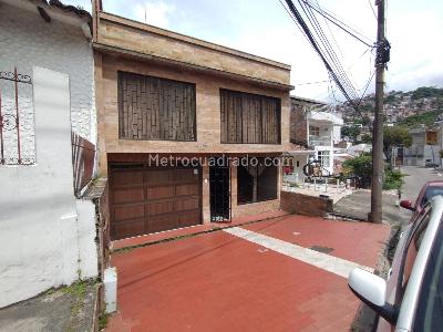 Casa de 5 alcobas en venta en San Fernando Viejo, Cali, 467 m² · foto 3 de 19