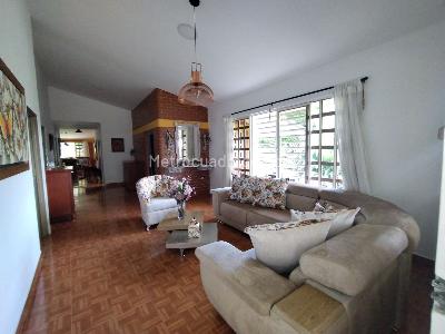 Casa de 4 alcobas en venta en La Reforma, Cali, 350 m² · foto 11 de 17