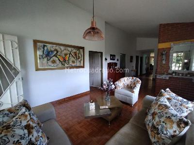 Casa de 4 alcobas en venta en La Reforma, Cali, 350 m² · foto 12 de 17