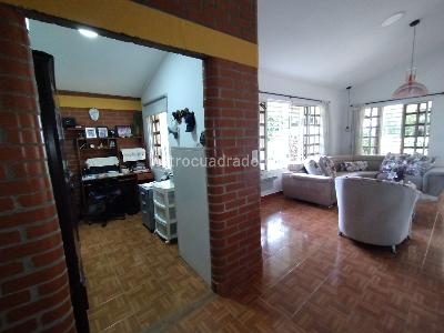 Casa de 4 alcobas en venta en La Reforma, Cali, 350 m² · foto 13 de 17