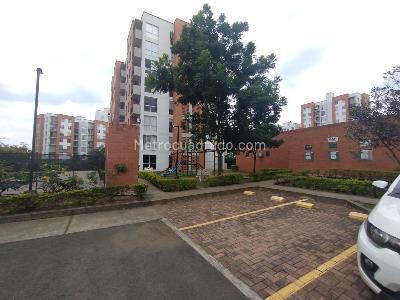 Apartamento de 3 alcobas en venta en Ciudad Melendez, Cali, 53 m² · foto 3 de 18