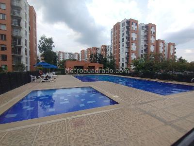 Apartamento de 3 alcobas en venta en Ciudad Melendez, Cali, 53 m² · foto 2 de 18