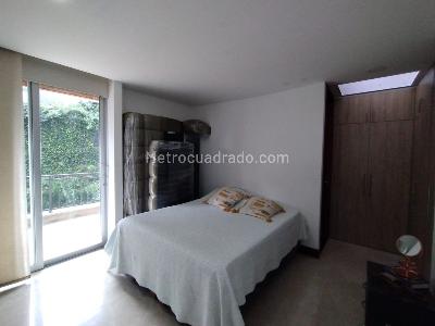 Casa de 4 alcobas en venta en Condominio Lago Club Pance, Cali, 407 m² · foto 12 de 14