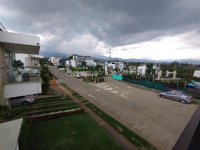 Casa de 4 alcobas en venta en Condominio Lago Club Pance, Cali, 407 m² · foto 14 de 14