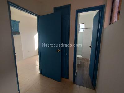 Apartamento en venta en El Lido, Cali · foto 15 de 19