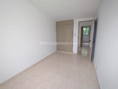Apartamento en venta en El Lido, Cali · foto 6 de 19