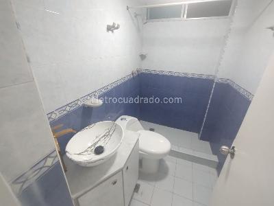 Apartamento de 2 alcobas en venta en San Fernando Viejo, Cali, 71 m² · foto 13 de 20