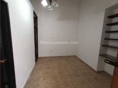Casa de 5 alcobas en arriendo en Mesa, Envigado, 270 m² · foto 12 de 20
