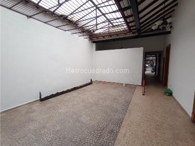 Casa de 5 alcobas en arriendo en Mesa, Envigado, 270 m² · foto 16 de 20
