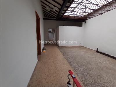 Casa de 5 alcobas en arriendo en Mesa, Envigado, 270 m² · foto 18 de 20