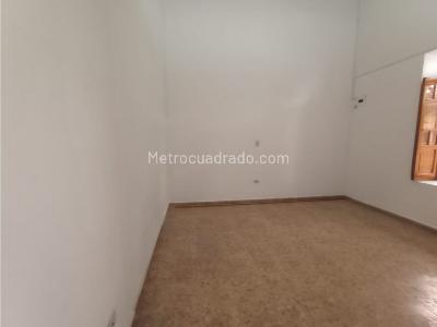 Casa de 5 alcobas en arriendo en Mesa, Envigado, 270 m² · foto 19 de 20