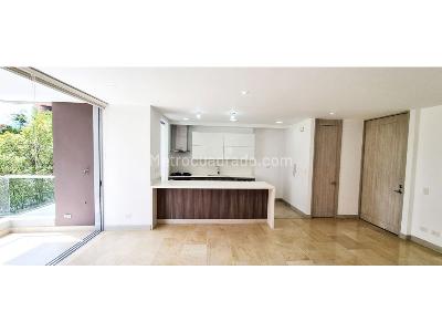 Apartamento de 3 alcobas en arriendo en Lalinde, Medellín, 145 m² · foto 2 de 18