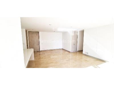 Apartamento de 3 alcobas en arriendo en Lalinde, Medellín, 145 m² · foto 7 de 18