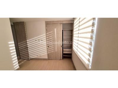 Apartamento de 3 alcobas en arriendo en Lalinde, Medellín, 145 m² · foto 10 de 18