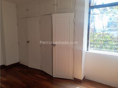 Apartamento de 3 alcobas en arriendo en El Poblado, Medellín, 134 m² · foto 10 de 16