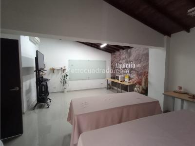 Casa de 5 alcobas en venta en Belen Malibu, Medellín, 260 m² · foto 8 de 13