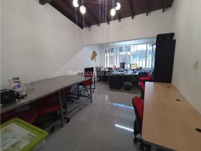 Casa de 5 alcobas en venta en Belen Malibu, Medellín, 260 m² · foto 12 de 13