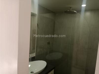 Apartamento de 3 alcobas en arriendo en El Poblado, Medellín, 110 m² · foto 12 de 16