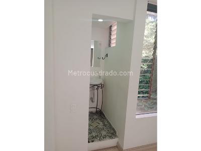 Apartamento de 3 alcobas en arriendo en El Poblado, Medellín, 110 m² · foto 15 de 16