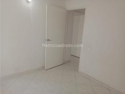 Apartamento de 3 alcobas en arriendo en El Poblado, Medellín, 110 m² · foto 16 de 16