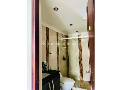 Apartamento de 4 alcobas en arriendo en Castropol, Medellín, 140 m² · foto 14 de 18