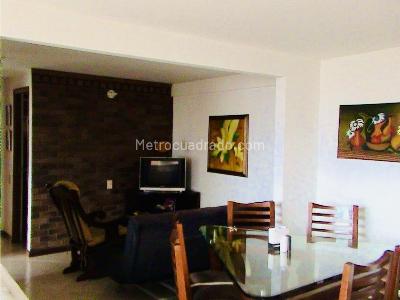 Apartamento en venta en Castropol, Medellín · foto 4 de 9