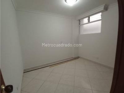 Apartamento de 3 alcobas en arriendo en La América, Medellín, 65 m² · foto 4 de 14