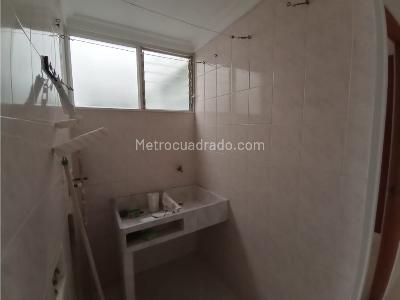 Apartamento de 3 alcobas en arriendo en La América, Medellín, 65 m² · foto 14 de 14