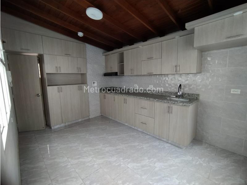 Apartamento en Arriendo, Calasanz, Medellín - 2