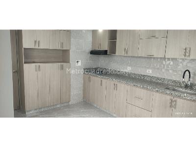 Apartamento de 4 alcobas en arriendo en Calasanz, Medellín, 160 m² · foto 4 de 20