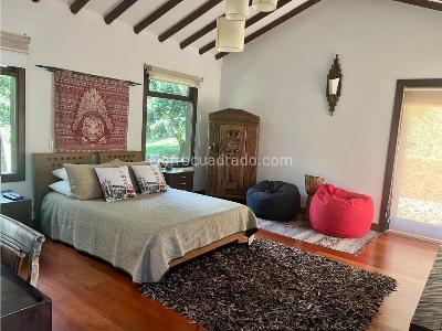 Casa de 5 alcobas en arriendo en Llano Grande, Rionegro, 780 m² · foto 14 de 20