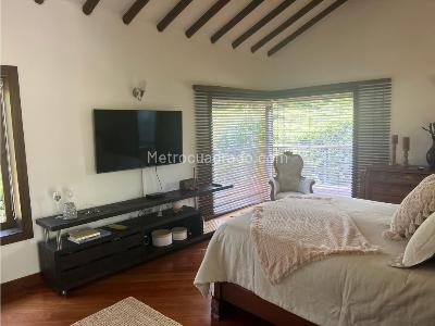 Casa de 5 alcobas en arriendo en Llano Grande, Rionegro, 780 m² · foto 16 de 20