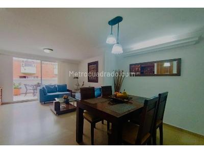 Casa de 3 alcobas en venta en La Mota, Medellín, 140 m² · foto 3 de 16
