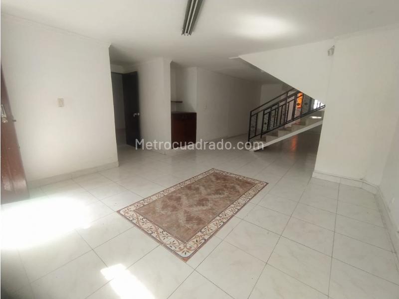 Casa Amplia de 5 Alcobas en Belén Rosales - 6