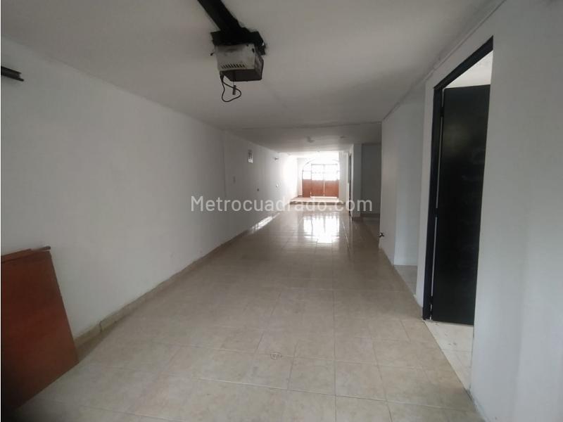 Casa Amplia de 5 Alcobas en Belén Rosales - 8